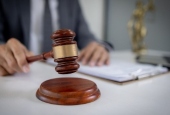 SII se querella en contra de clan familiar que recib&iacute;a devoluciones de impuestos indebidas que generaron un perjuicio fiscal cercano a los $800 millones